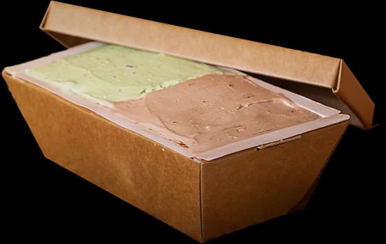 Gelatobox aberta com dois sabores de gelato
